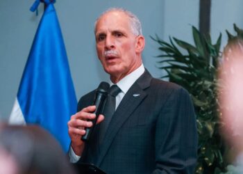 Ejecutivo anuncia nueva Ley Anticorrupción consensuada con distintos sectores