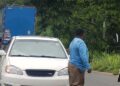 ¡Imparable violencia! Acribillan a taxista en Esparta, Atlántida