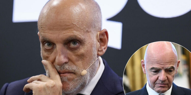 Javier Tebas exige la dimisión de Gianni Infantino