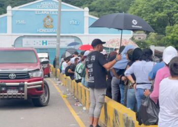 Honduras recibió más de 15,500 visitantes salvadoreños durante la Semana Agostina
