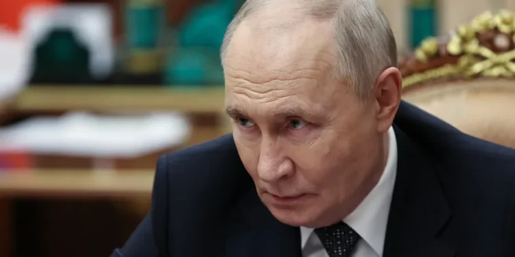 Putin admite que los ataques ucranianos a la retaguardia rusa causan daños, pero asegura que no son graves