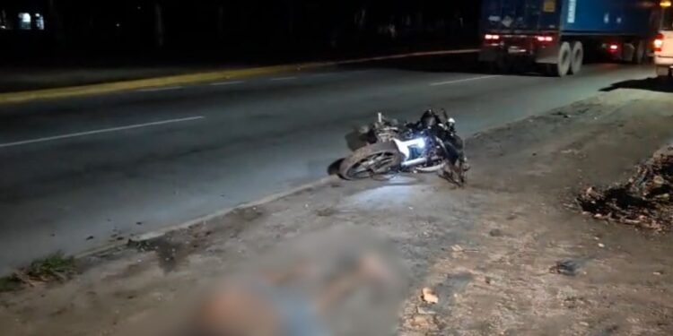 Motociclista perece tras accidente en el Segundo Anillo | Móvil Emergencia SPS
