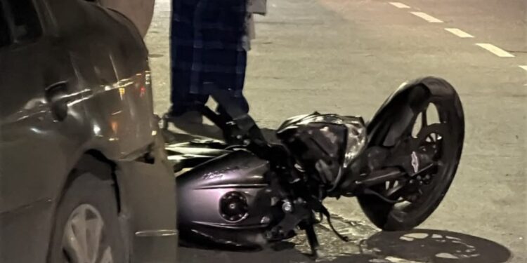Motociclista gravemente herido tras impactar con vehículo en la CA-5 | Móvil Emergencia TGU