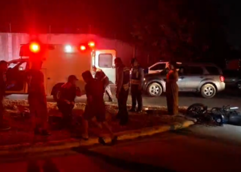 Motociclista sobrevive a aparatoso accidente en bulevar Las Torres | Móvil Emergencia SPS