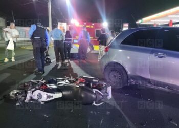 Motociclista sobrevive a brutal choque en el bulevar Morazán | Móvil Emergencia TGU