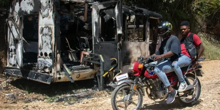 Al menos 20 muertos en nuevo ataque en Haití, que pone en «alerta» a las fuerzas de seguridad