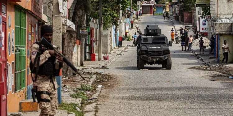 Haití recibe desde Estados Unidos el primer grupo de deportados tras el término del beneficio migratorio del TPS