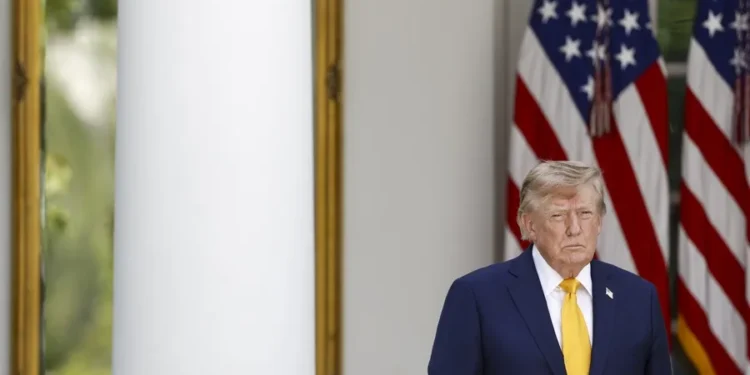 Trump responsabiliza a Biden de la muerte de 13 estadounidenses en el atentado de Kabul de 2021