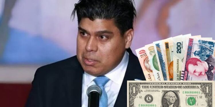 “Un centavo no debería crear ningún impacto”: Presidente del BCH pide calma ante devaluación del lempira