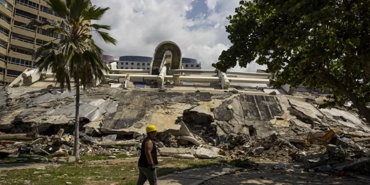 Sube a 6,438 la cifra de muertos por el doble terremoto en Venezuela del 24 de junio