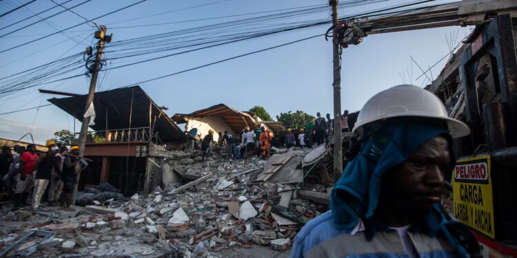 Asciende a 250 la cifra de muertos por el seísmo en Colombia, según las autoridades locales