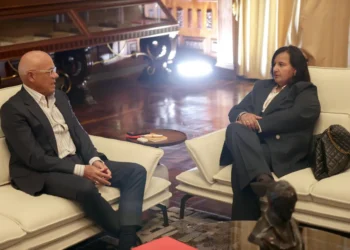 El chavismo y la oposición de Venezuela se preparan para un nuevo diálogo sin María Corina Machado