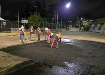 ¡Llegó el pavimento! Comenzaron con el bacheo de las calles de la Villa Olímpica