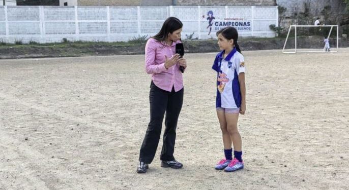 Congreso Nacional aprueba contratos para la construcción de canchas en todo el país