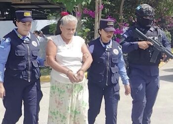¡Quien las ve! Dos señoras capturadas por suponerlas responsables de ordenar y financiar un asesinato