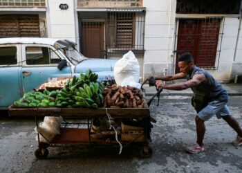 Estados Unidos prorrogó un año más el embargo comercial a Cuba