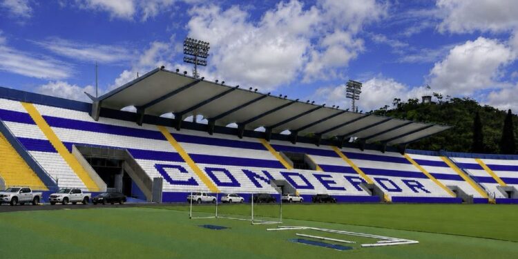 ¡Adiós a los colores de Xiomi! “Papi” pinta de azul y blanco el Estadio Nacional