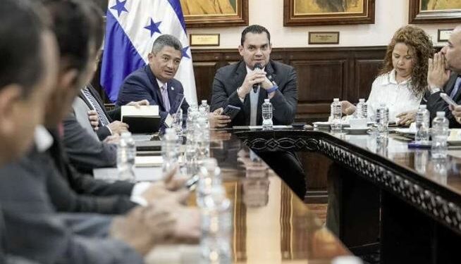 Migrantes, salud y cambio climático ocuparán agenda legislativa semanal