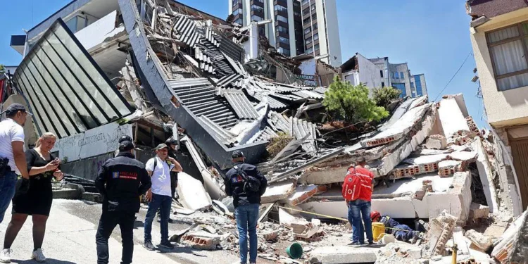 SOLIDARIDAD INTERNACIONAL: Más de 15 países despliegan ayuda humanitaria y equipos de rescate tras terremoto en Colombia