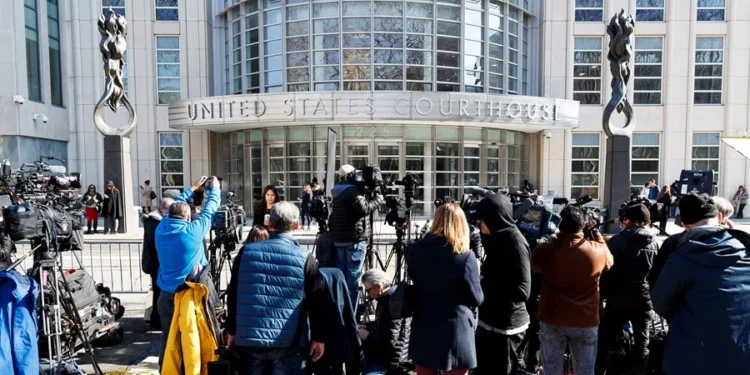 Demandan al Gobierno Trump por limitar la estadía de estudiantes y periodistas extranjeros