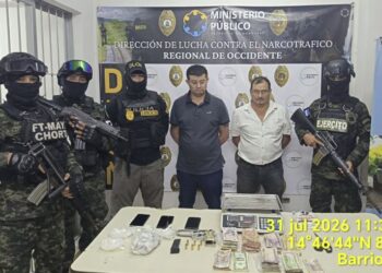 Por portación ilegal de armas y tráfico de drogas caen dos personas en Santa Rosa de Copán