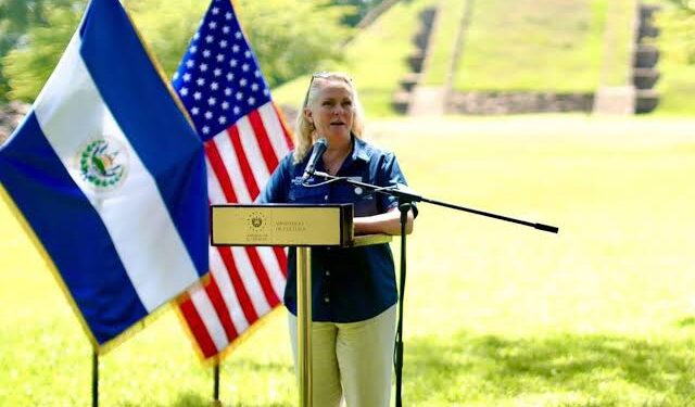 Embajada de EEUU en El Salvador sobre TPS: “Es una decisión del Departamento de Seguridad”