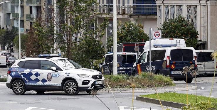 Detienen a un hombre que escondió a su padre muerto durante dos años en un congelador