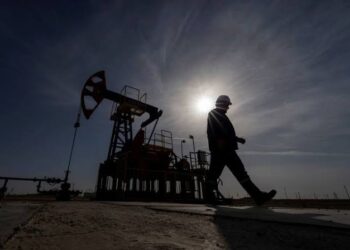 El petróleo vuelve a rozar los 90 dólares en medio de la escalada de tensión geopolítica entre Irán y Estados Unidos