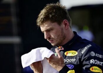 Las quejas de Max Verstappen contra su equipo en la última carrera que abrieron el debate sobre su futuro en la F1