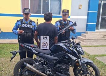 DPI recupera motocicleta robada y aprehende a menor infractor en rápida intervención