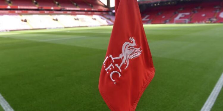 Liverpool vendió un 30% de las acciones del club a un consorcio liderado por Jeff Bezos