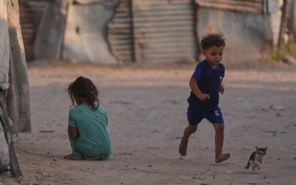Al menos 300 niños muertos en Gaza desde alto fuego de octubre: uno al día, según Unicef