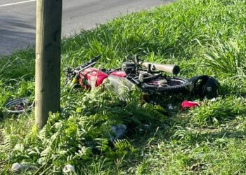 ¡Tragedia! Joven motociclista muere al chocar contra poste en Quebrada Seca, Choloma, Cortés