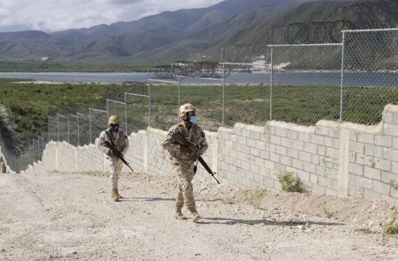 Presidente Nasry Asfura visitará el muro que República Dominicana construye en su frontera con Haití