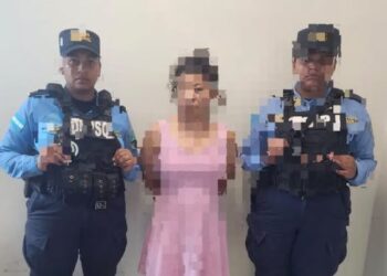 Detienen a una mujer acusada de violencia doméstica tras denuncia presentada por su esposo