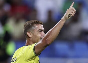 Giro en el área y definición letal: el tanto de Cristiano Ronaldo en su regreso a Al Nassr que lo acerca a los 1.000 goles