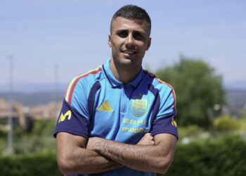 Rodri aterriza en Barcelona a la espera de que se haga oficial su fichaje: “Es un sueño estar aquí”
