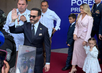 Abelardo de la Espriella jura como presidente de Colombia para el periodo 2026-2030