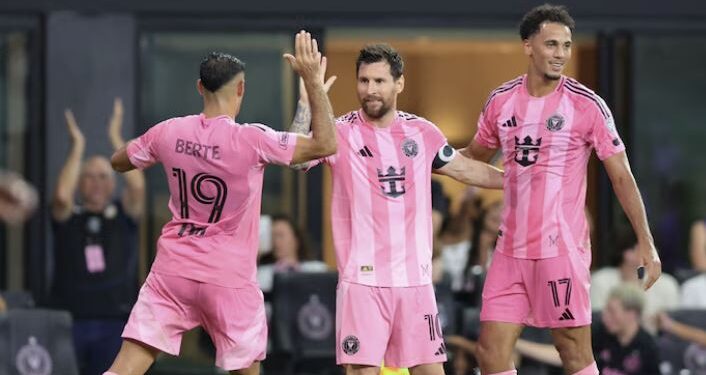 Cuatro goles, una asistencia y una jugada “a lo Maradona”: la histórica actuación de Messi en la aplastante victoria del Inter Miami