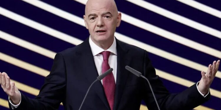 Inglaterra seguirá los pasos de Gales y retirará su apoyo a Infantino en la FIFA