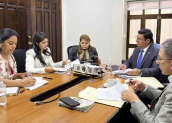 Comisión legislativa y Secretaría de Salud avanzan en discusión de la Ley de Trasplante