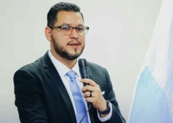 Wilson Paz exfuncionario de Migración sale al paso sobre los 13 mil chinos que ingresaron a Honduras y le recuerda al PHN el sonado caso de “El Chinazo”