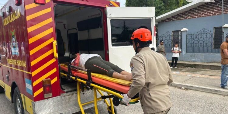 Atropellamiento en colonia Bendeck deja a una mujer de 38 años gravemente herida