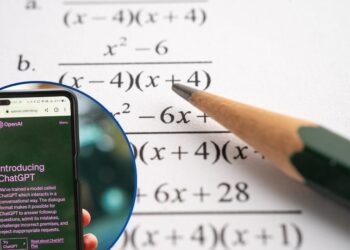 ¡ChatGPT cambia para los adolescentes! OpenAI activa un “modo seguro” para menores