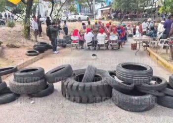 ¡Pese al llamado de CSJ! Garífunas endurecen protesta exigiendo cierre de causa contra cinco defensores