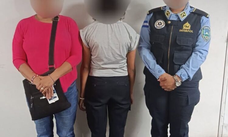 ¡Se fugó con el novio, harta de cuidar a sus hermanitos! Menor de 15 años que estaba desaparecida aparece sana y salva