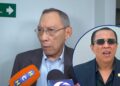 ¡Sin notificación oficial de suspensión! Periodistas agraviados llegan a audiencia contra Roosevelt Hernández