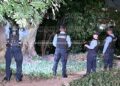 ¡Tras bajarlo de un carro! Sicarios obligan a hombre a caminar y lo ejecutan en predio baldío de La Joya | Móvil Emergencia TGU