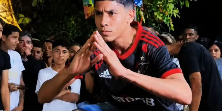 ¿Qué es “FARMEAR AURA”? La nueva obsesión de los jóvenes que desconcierta a los padres y arrasa en redes