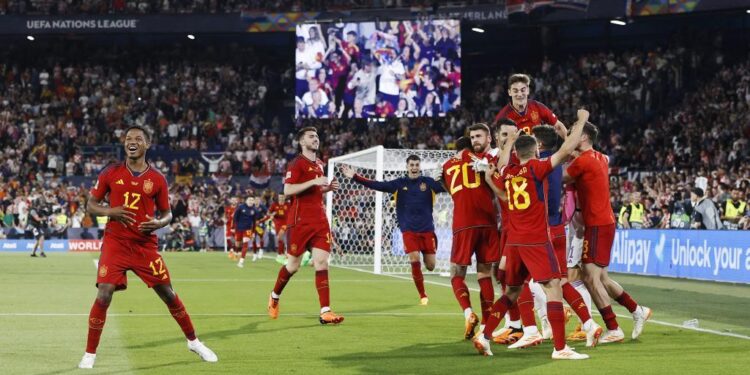 España golea a Croacia con exhibición de Lamine Yamal y asume la cima de la Nations League